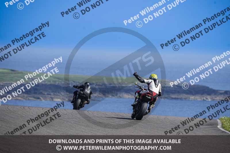 anglesey no limits trackday;anglesey photographs;anglesey trackday photographs;enduro digital images;event digital images;eventdigitalimages;no limits trackdays;peter wileman photography;racing digital images;trac mon;trackday digital images;trackday photos;ty croes